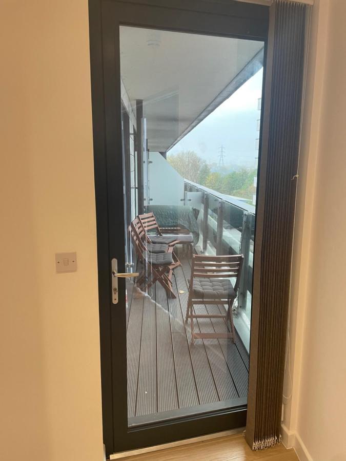 Amazing Apartment Moments Away From The Heart Of London Exterior photo